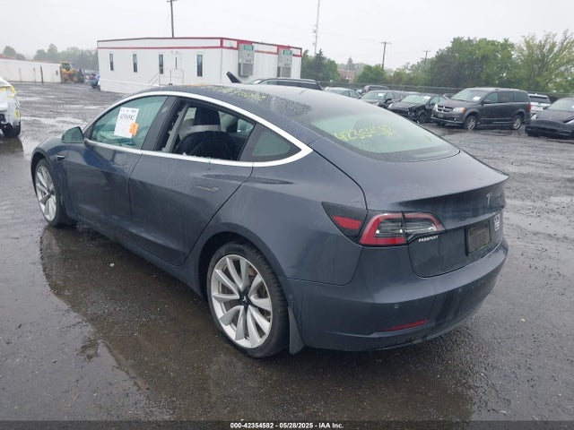 2019 TESLA MODEL 3 5YJ3E1EA1KF327100 Photo 2
