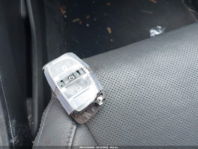 KM8J3CA2XHU304451 Hyundai Tucson Limited