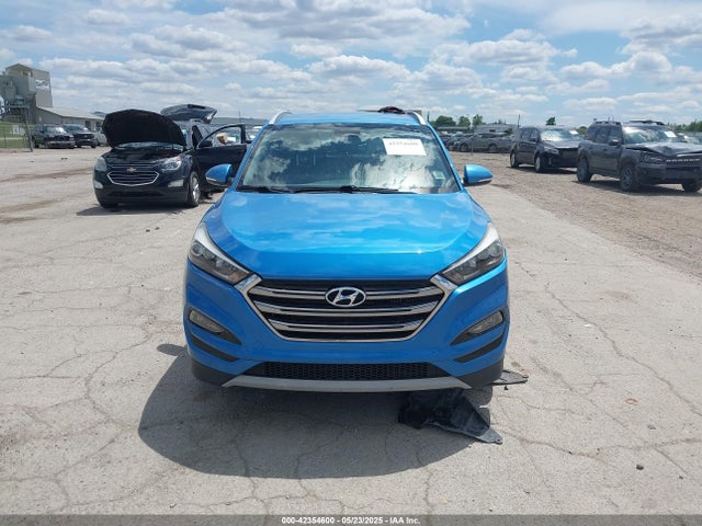KM8J3CA2XHU304451 Hyundai Tucson Limited