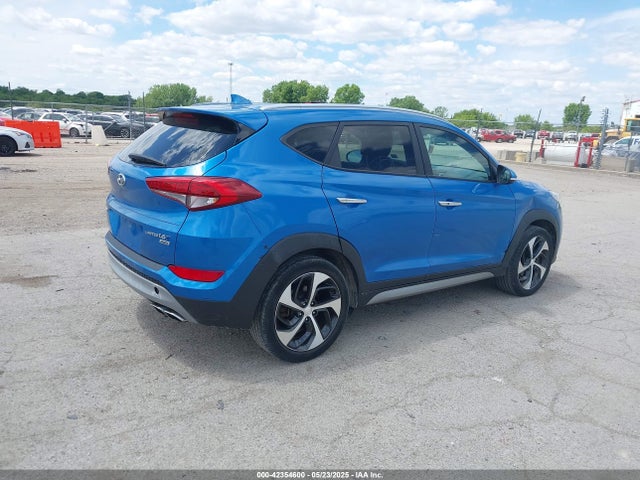 KM8J3CA2XHU304451 Hyundai Tucson Limited