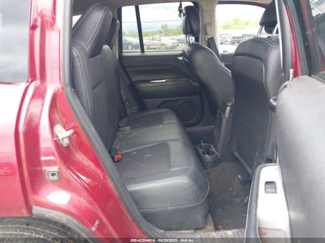 1C4NJDEB1GD663858 Jeep Compass Latitude