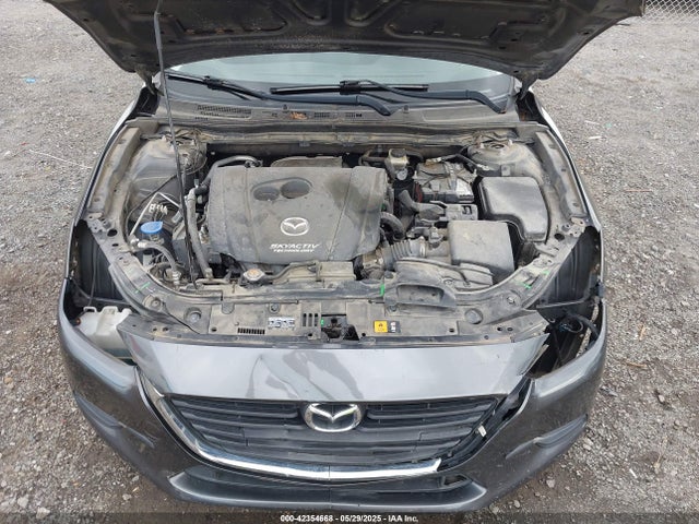 3MZBN1U71HM138031 Mazda Mazda3 Sport