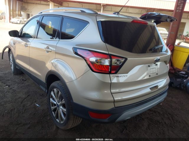 1FMCU0JD6HUE69547 Ford Escape Titanium