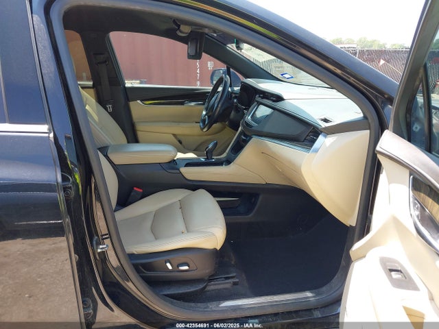 2018 CADILLAC XT5 1GYKNARS2JZ114335 Photo 4