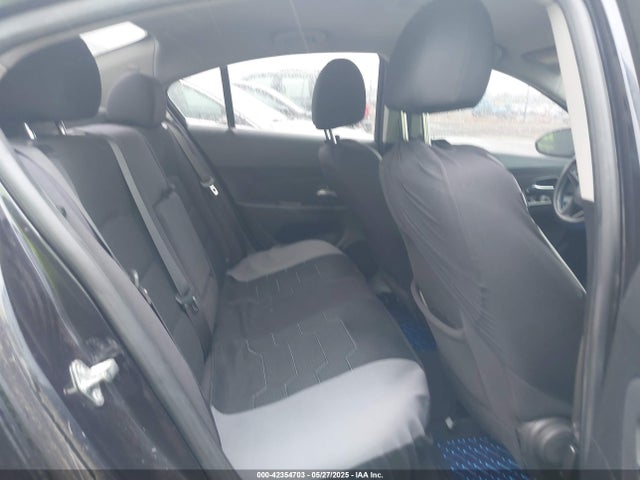 Chevrolet Cruze 1lt Auto 2015 1G1PC5SB0F7161085 Image 8