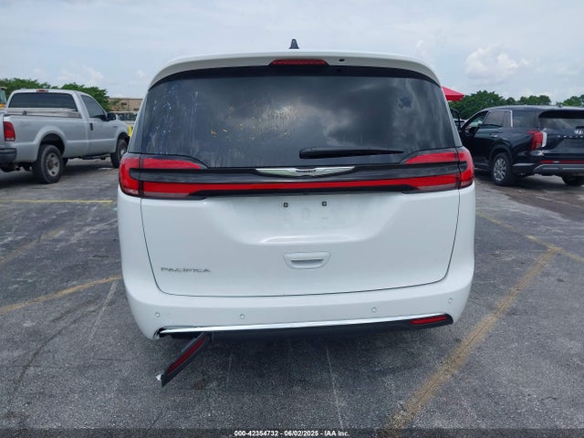 2C4RC1BG7SR515214 Chrysler Pacifica Select