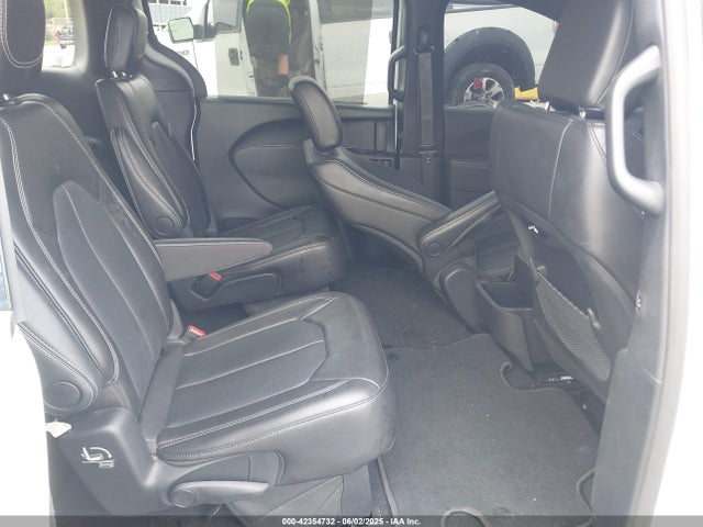 2C4RC1BG7SR515214 Chrysler Pacifica Select