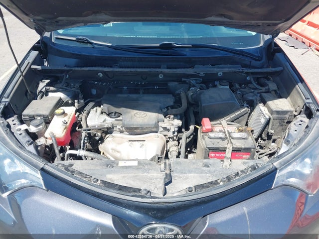 Toyota 2ar-fe 2018 2T3RFREV7JW758820 Image 10