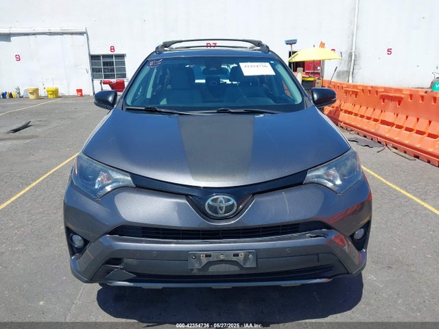 Toyota 2ar-fe 2018 2T3RFREV7JW758820 Image 12