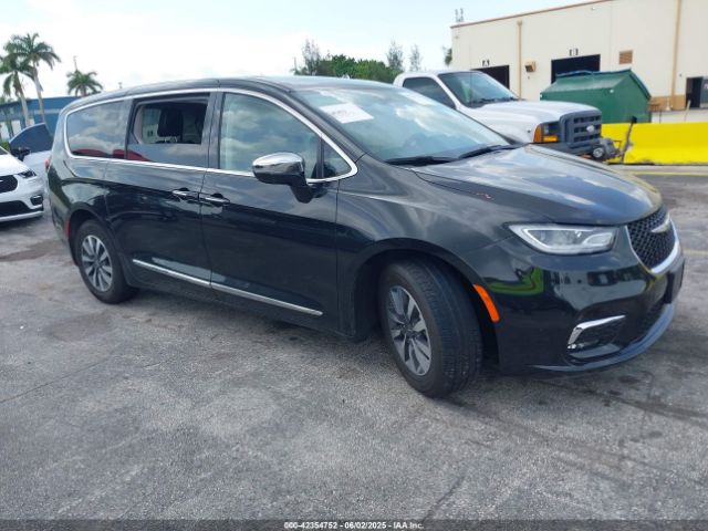 2023 CHRYSLER PACIFICA HYBRID 2C4RC1S76PR626750