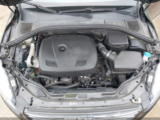 2017 VOLVO XC60 YV440MDJ6H2075794 Photo 9