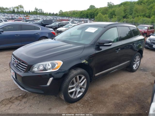 2017 VOLVO XC60 YV440MDJ6H2075794 Photo 1