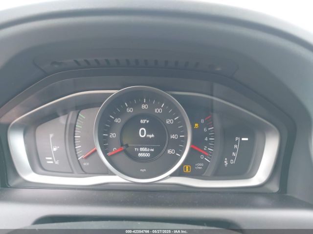 2017 VOLVO XC60 YV440MDJ6H2075794 Photo 6