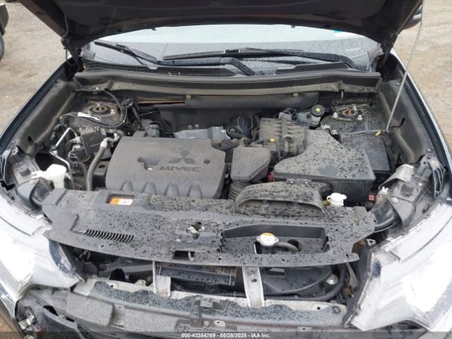 2019 MITSUBISHI OUTLANDER JA4AD3A37KZ018331 Photo 9