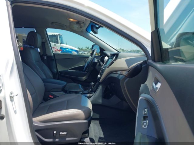5NMZU3LB6HH042677 Hyundai Santa Fe Sport 2.4l