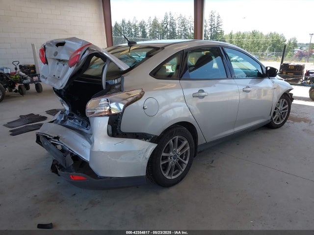 Ford FOCUS SE 2016 1FADP3F27GL338923 Image 4