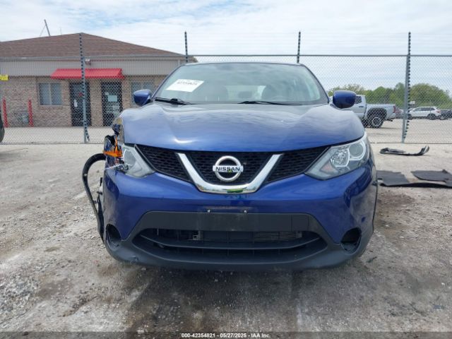 JN1BJ1CRXJW203145 Nissan Rogue Sport S