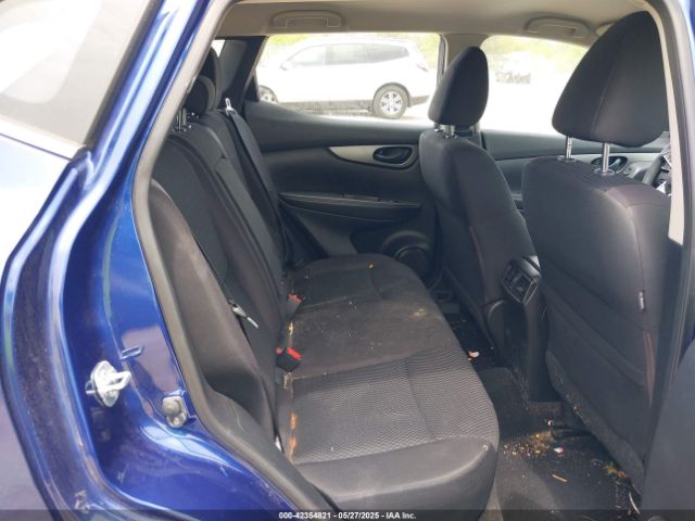 JN1BJ1CRXJW203145 Nissan Rogue Sport S