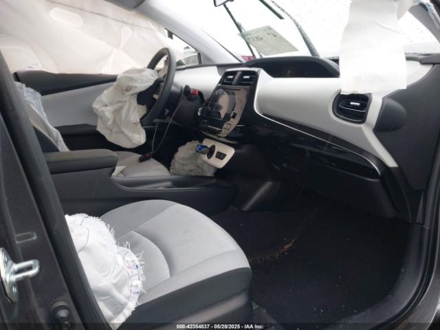 JTDKBRFU7G3009725 Toyota Prius Two