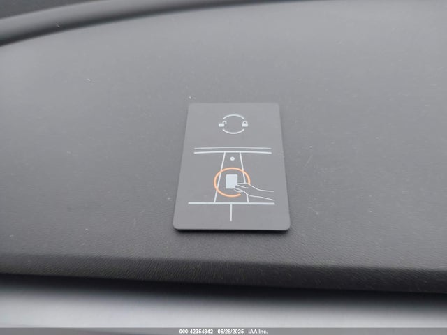 Tesla 2024 2024 7SAYGDEE7RF150263 Image 11