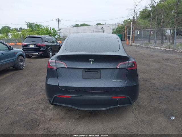 Tesla 2024 2024 7SAYGDEE7RF150263 Image 16