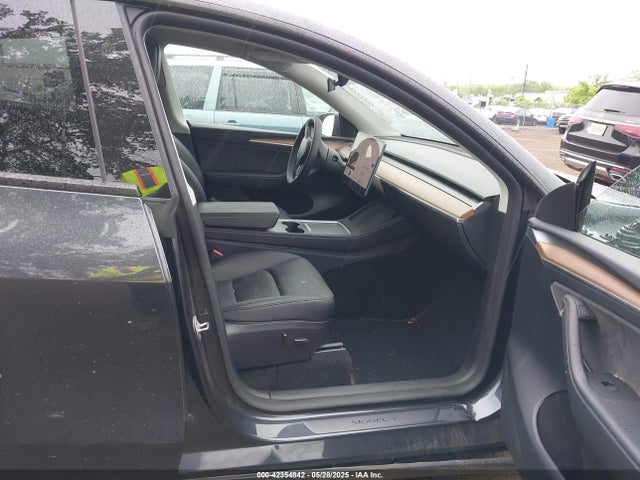 Tesla 2024 2024 7SAYGDEE7RF150263 Image 5