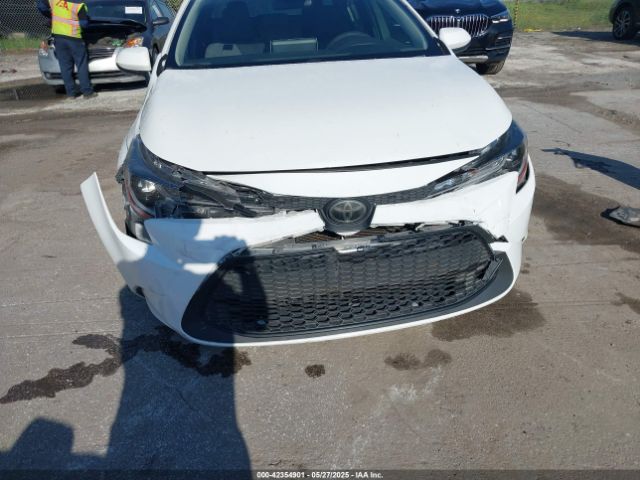 JTDEPRAE4LJ070602 Toyota COROLLA LE