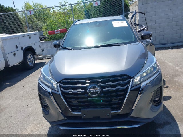 3N1CP5DV5NL516413 Nissan Kicks Sr Xtronic Cvt