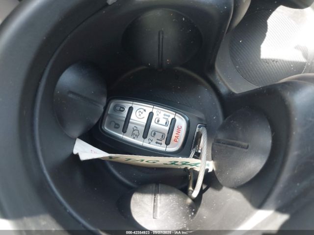 2024 CHRYSLER PACIFICA 2C4RC1BG8RR179678 Photo 10