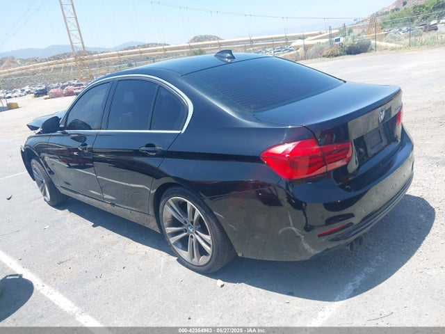 WBA8B9G38HNU52792 BMW 2017