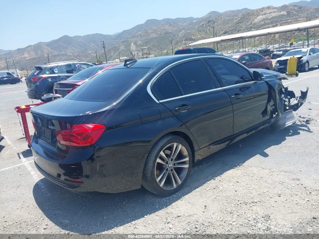 WBA8B9G38HNU52792 BMW 2017