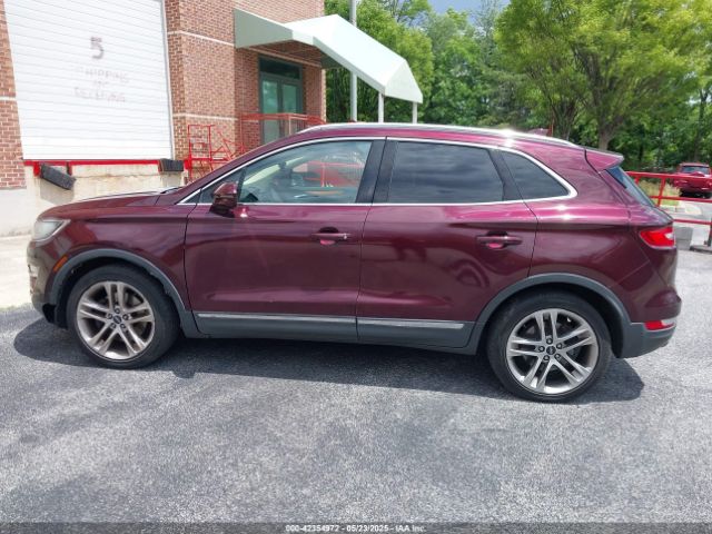 5LMCJ3D9XGUJ21781 Lincoln Mkc Reserve