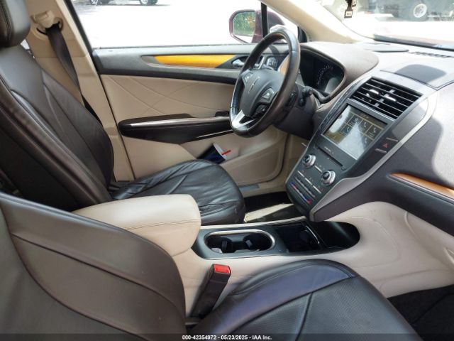 5LMCJ3D9XGUJ21781 Lincoln Mkc Reserve