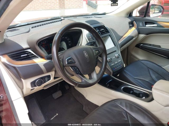 5LMCJ3D9XGUJ21781 Lincoln Mkc Reserve