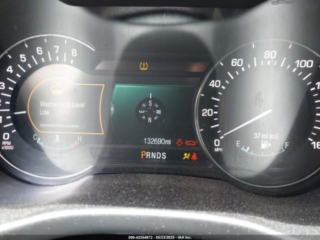 5LMCJ3D9XGUJ21781 Lincoln Mkc Reserve