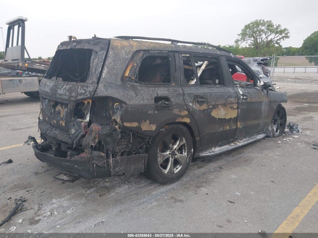 Mercedes-Benz m276 2017 4JGDF6EE4HA906967 Image 4