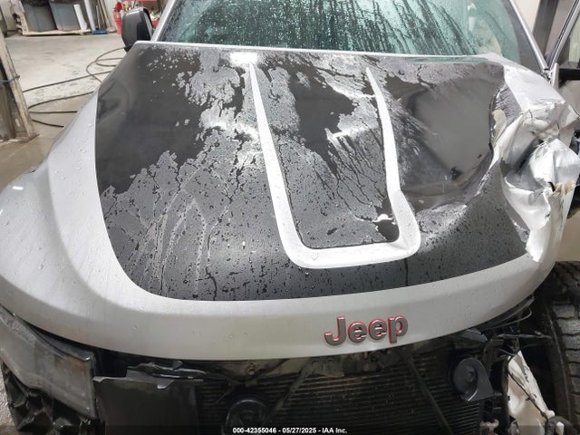 1C4RJFLG2HC612646 Jeep Grand Cherokee