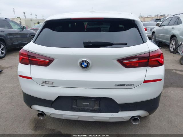 WBXYH9C06N5U37719 BMW X2