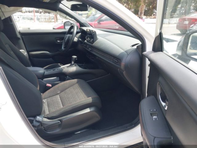 2023 HONDA HR-V 3CZRZ2H54PM706625 Photo 4