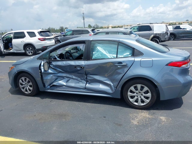 Toyota COROLLA LE 2020 5YFEPRAE2LP041594 Image 14