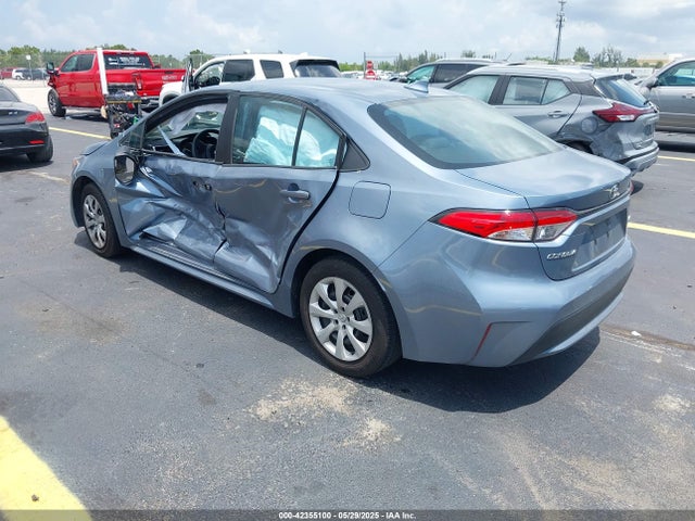 Toyota COROLLA LE 2020 5YFEPRAE2LP041594 Image 3