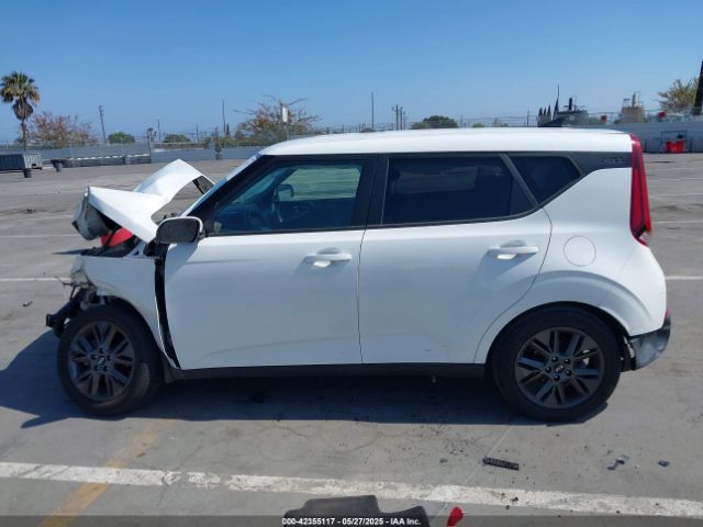 KNDJ23AU4M7146674 KIA SOUL S