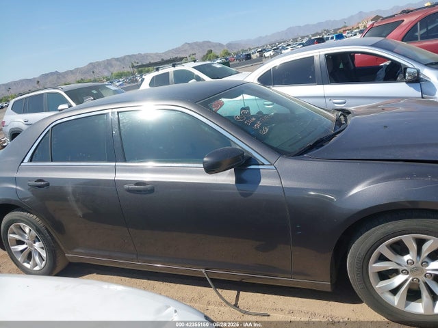 Chrysler 2015 2015 2C3CCAAGXFH829253 Image 13