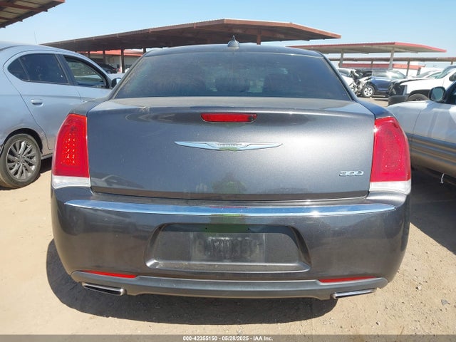 Chrysler 2015 2015 2C3CCAAGXFH829253 Image 16