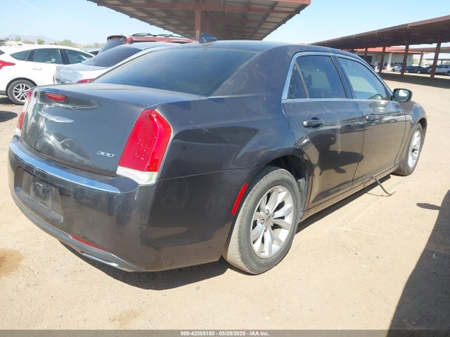 Chrysler 2015 2015 2C3CCAAGXFH829253 Image 4