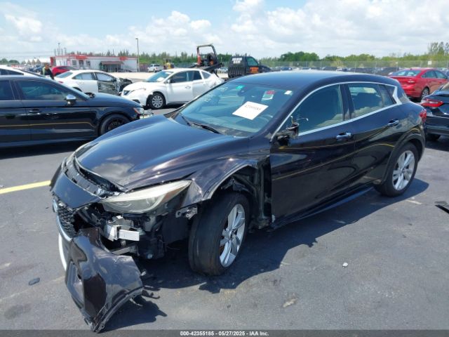 2017 INFINITI QX30 SJKCH5CP5HA016631 Photo 1