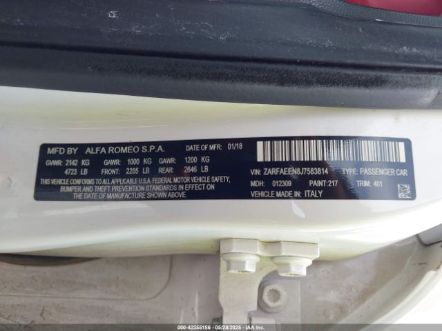 2018 ALFA ROMEO GIULIA ZARFAEEN8J7583814 Photo 8