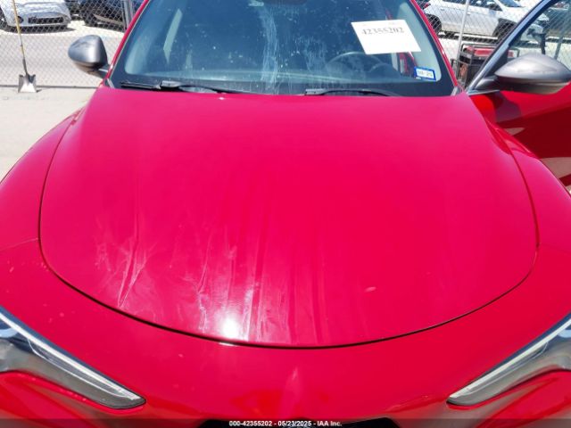 2018 ALFA ROMEO STELVIO ZASFAKAN8J7B64173 Photo 5