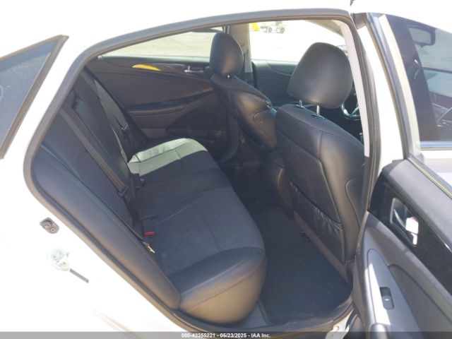 5NPEC4AC4EH924447 Hyundai SONATA SE