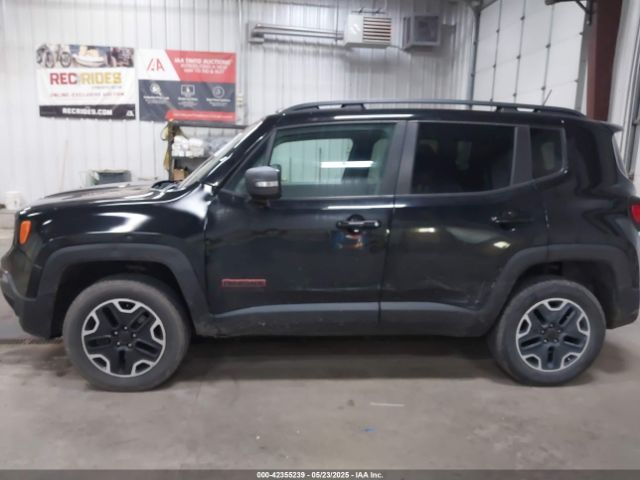 ZACCJBCT6GPC81754 Jeep Renegade Trailhawk